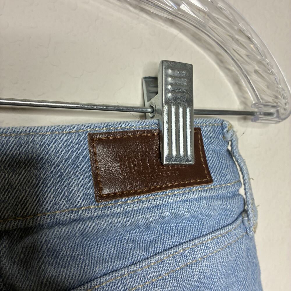 Hollister Patchwork Frayed Hem Ultra High Rise Mom Jean 26/27 (3R) - Picture 7 of 8